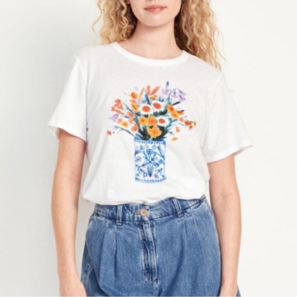Old Navy Floral Graphic Tee